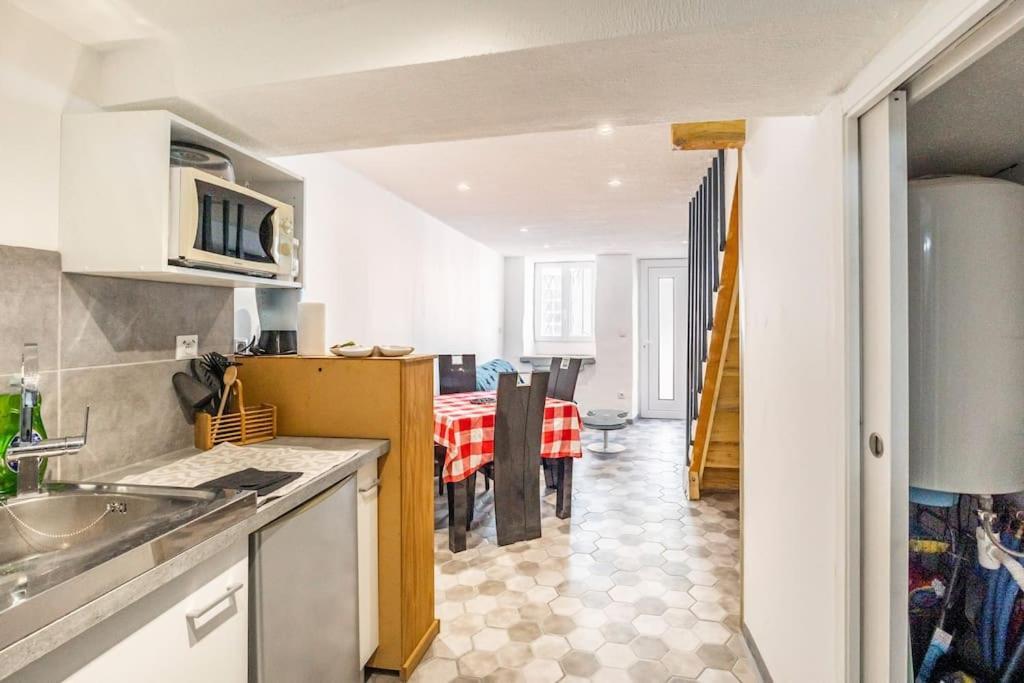 Appartement Maison Atypique Dans Circulade