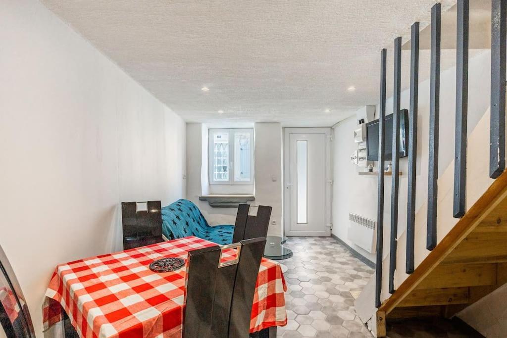 Appartement Maison Atypique Dans Circulade