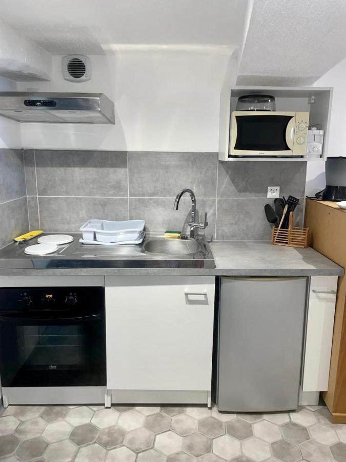 Appartement Maison Atypique Dans Circulade *